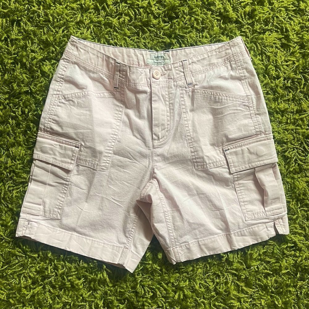 L.L. BEAN CARGO SHORTS PINK